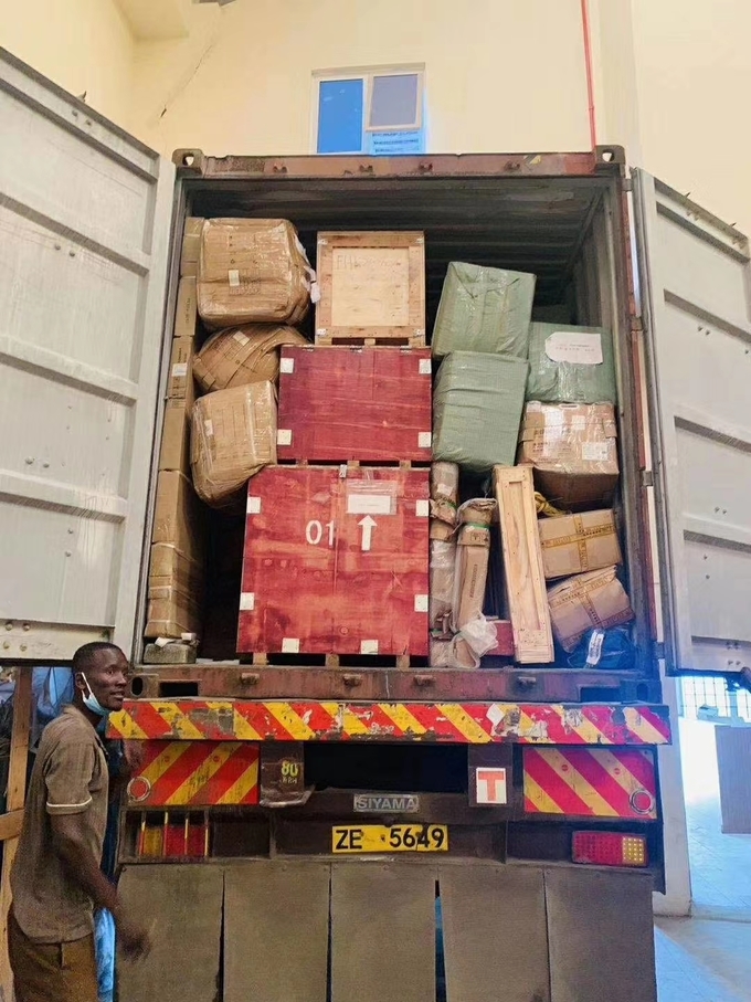 Congelatore di vetro commerciale 13 del guardiamarina di acciaio inossidabile della porta di grande capacità della doppia porta